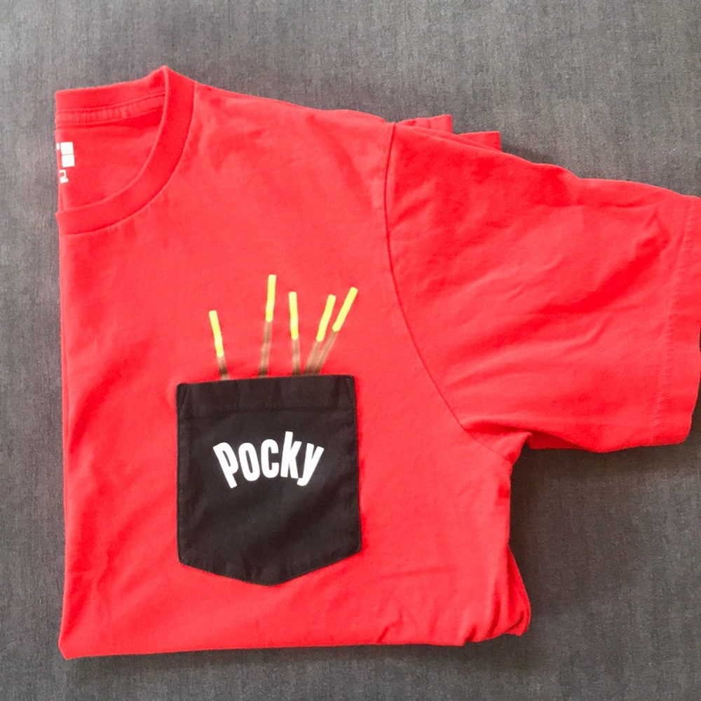 T-shirt Pocky logo